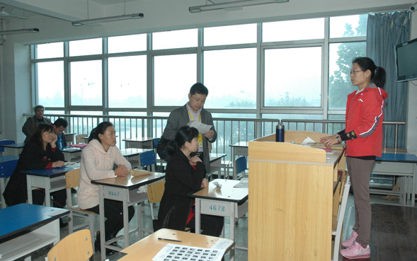 唐山勞動技師學(xué)院順利完成河北省2014年郵政行業(yè) 第四批快遞業(yè)務(wù)員職業(yè)技能鑒定考核工作