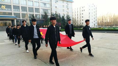山東人民專修學院都招收哪些學生？學校有哪些特色？