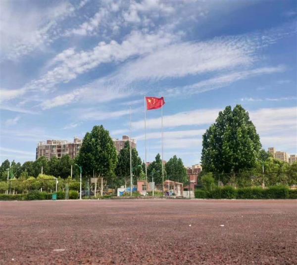 鄭州有正規(guī)的計算機學(xué)校嗎？