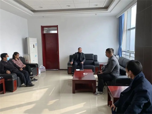 豐潤(rùn)職教中心：情系母校送物資 愛心抗疫反哺行——畢業(yè)生向母校捐贈(zèng)防疫物資