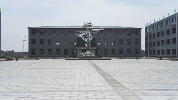 石家莊中英航空學校有什么就業(yè)保障和獎勵措施？