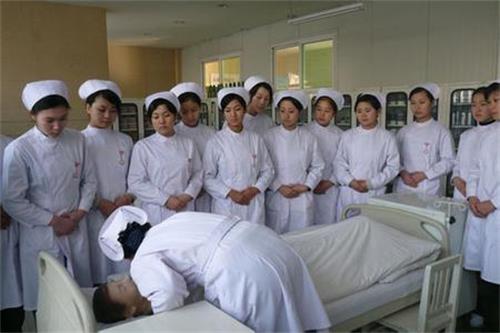 石家莊天使護士學(xué)校怎么報名？對學(xué)生有哪些優(yōu)惠政策？